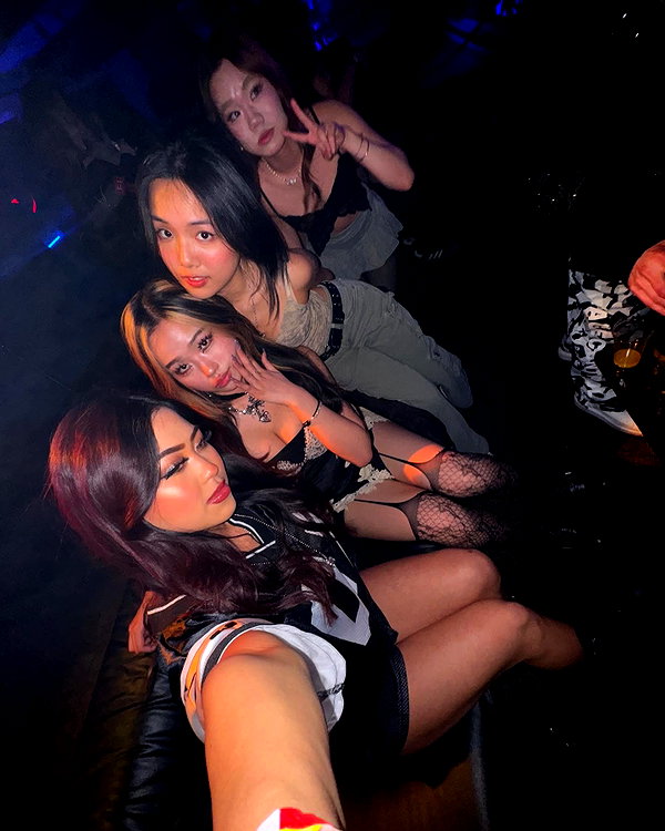 cellow111 instagram image archive image