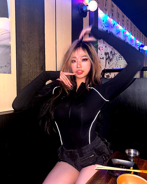 cellow111 instagram image archive image