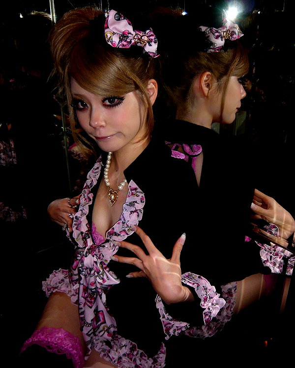 chanrio.u_u instagram image archive image