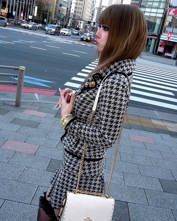 chanrio.u_u instagram image archive image