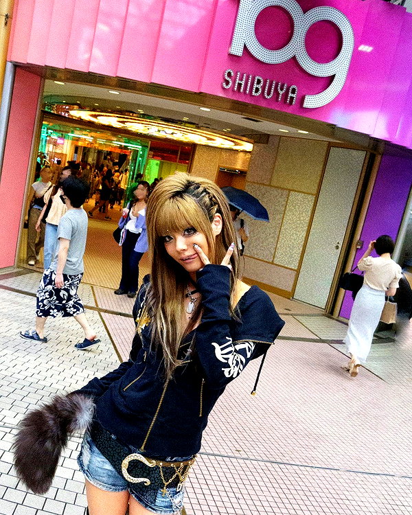 chanrio.u_u instagram image archive image