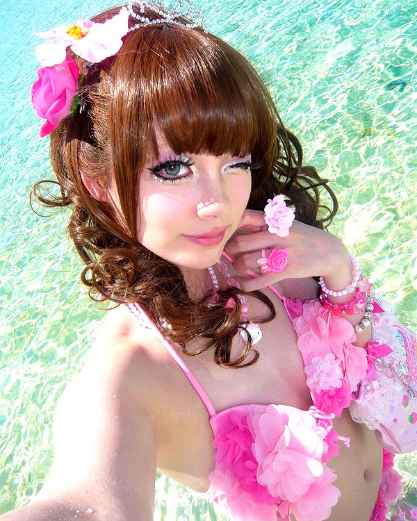chanrio.u_u instagram image archive image