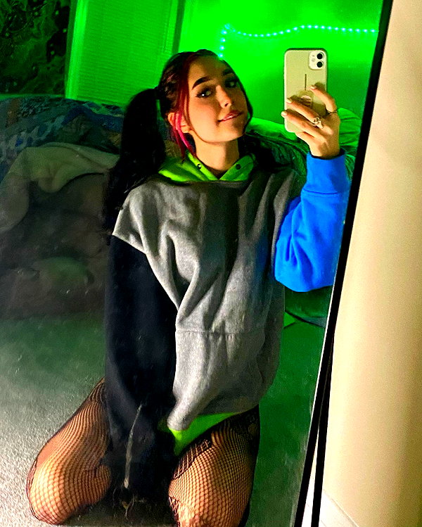 charleygrayyy instagram image archive image