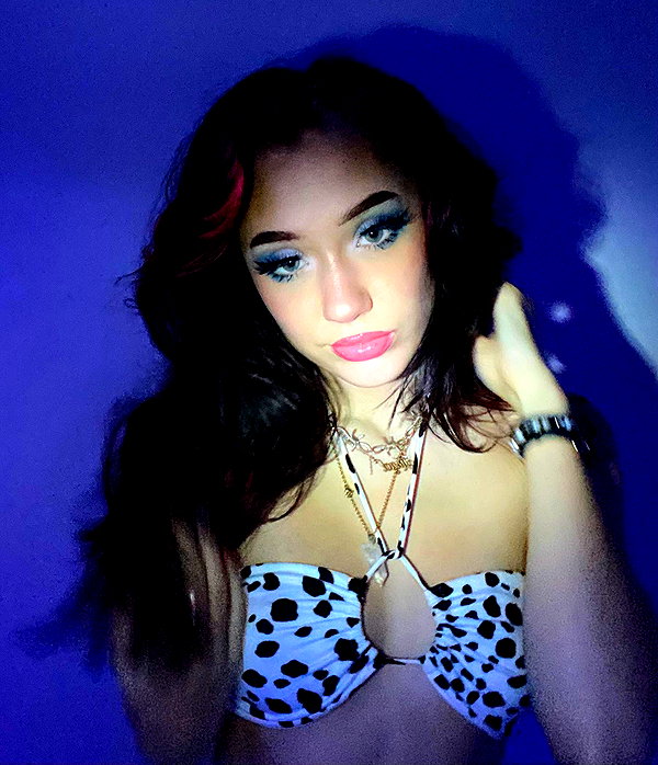 charleygrayyy instagram image archive image