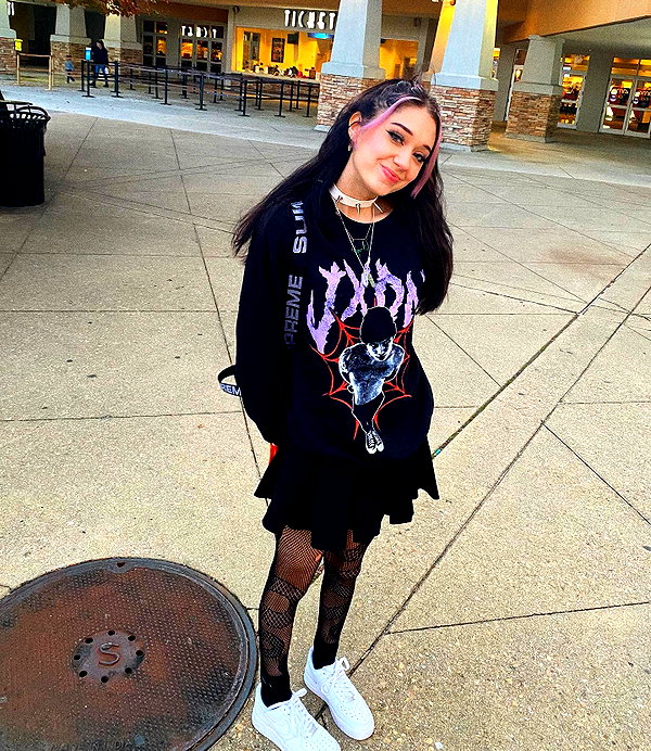 charleygrayyy instagram image archive image