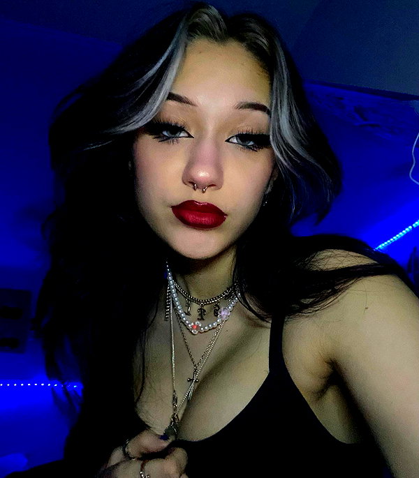 charleygrayyy instagram image archive image