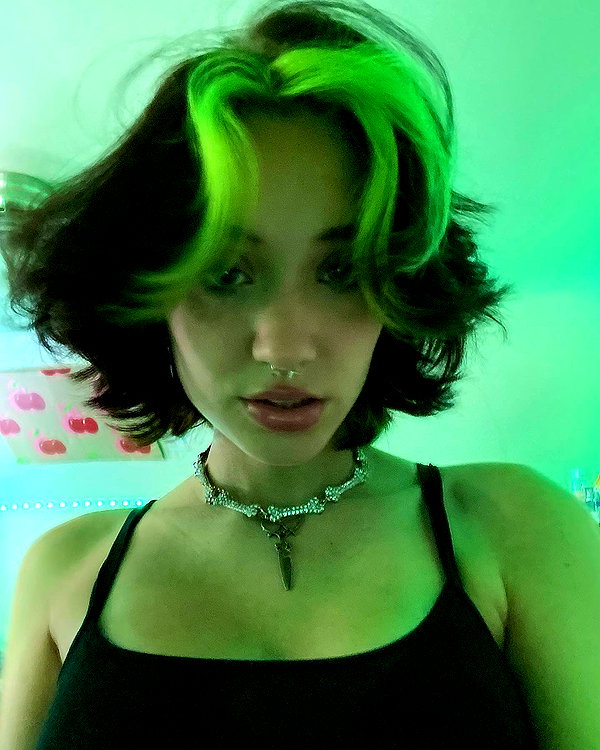 charleygrayyy instagram image archive image
