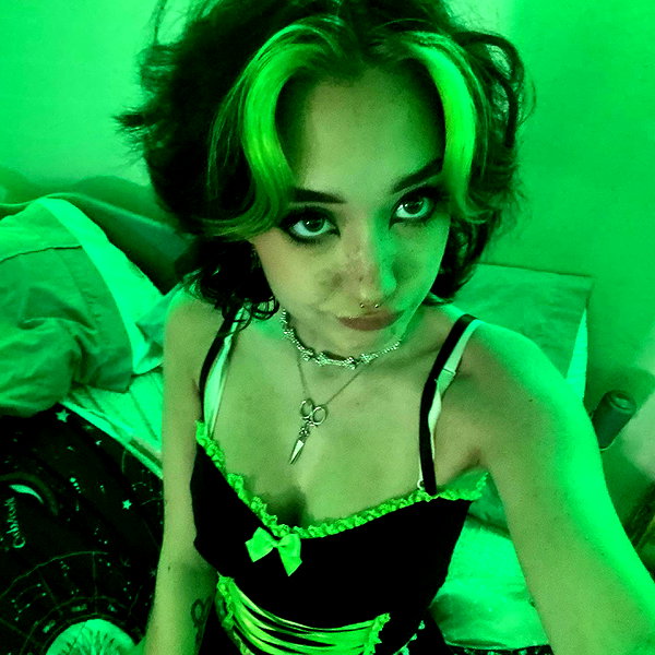 charleygrayyy instagram image archive image