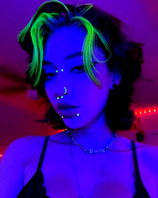 charleygrayyy instagram image archive image