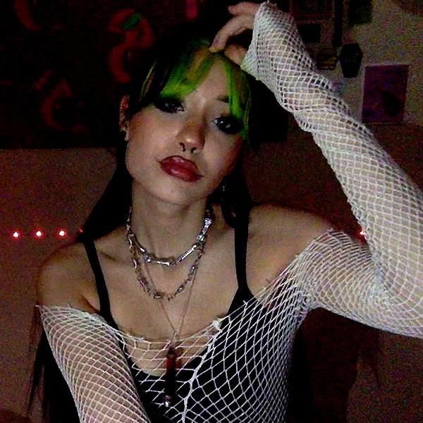 charleygrayyy instagram image archive image