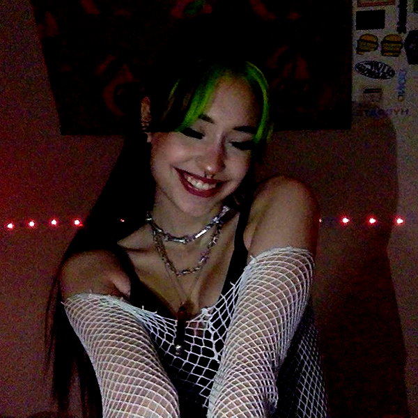 charleygrayyy instagram image archive image