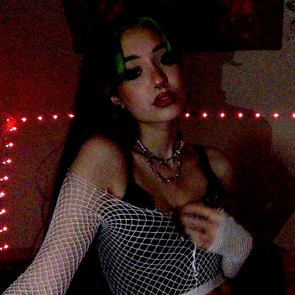 charleygrayyy instagram image archive image
