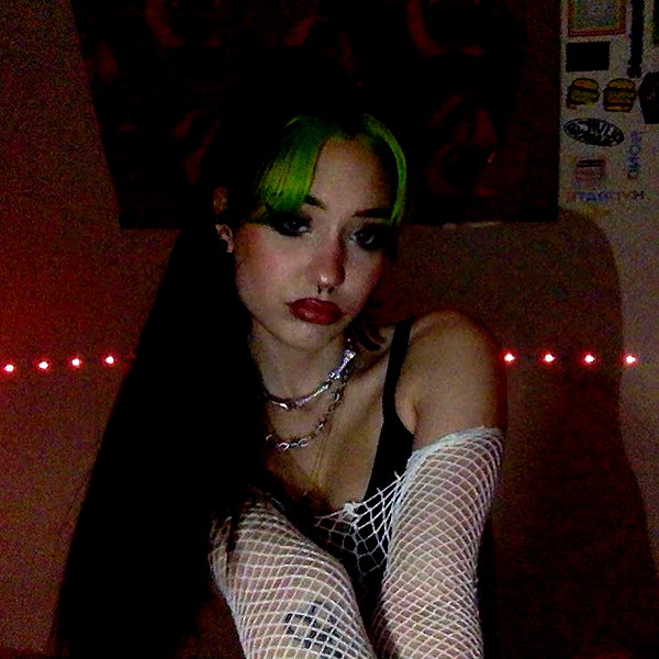 charleygrayyy instagram image archive image