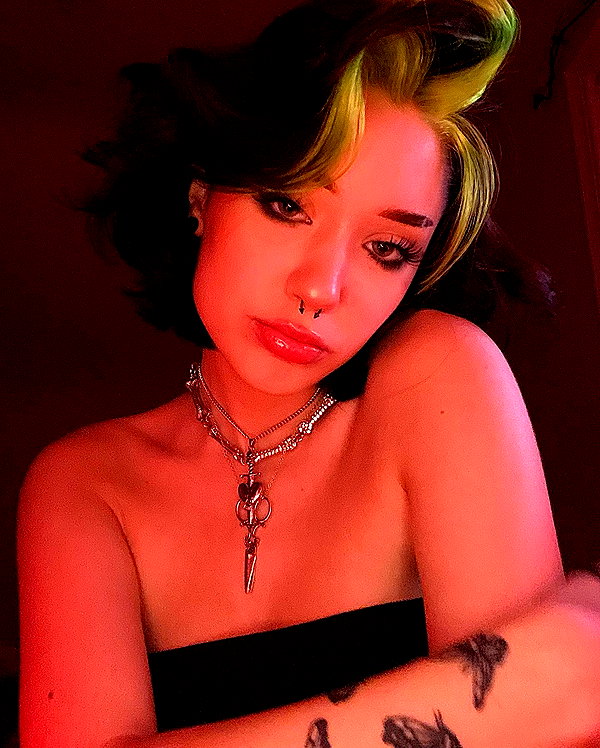 charleygrayyy instagram image archive image