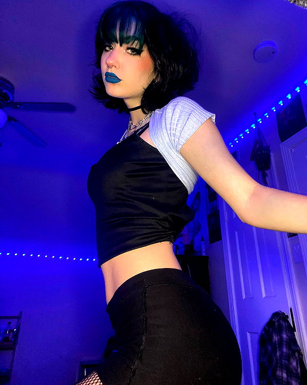 charleygrayyy instagram image archive image