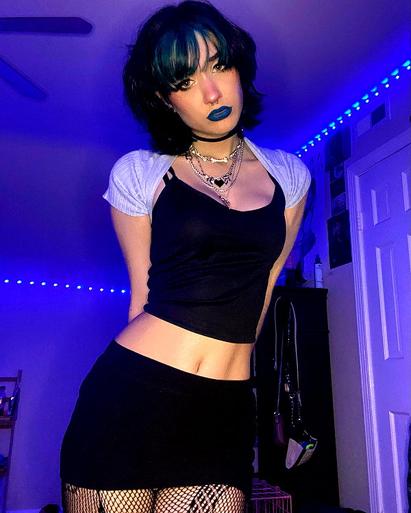 charleygrayyy instagram image archive image