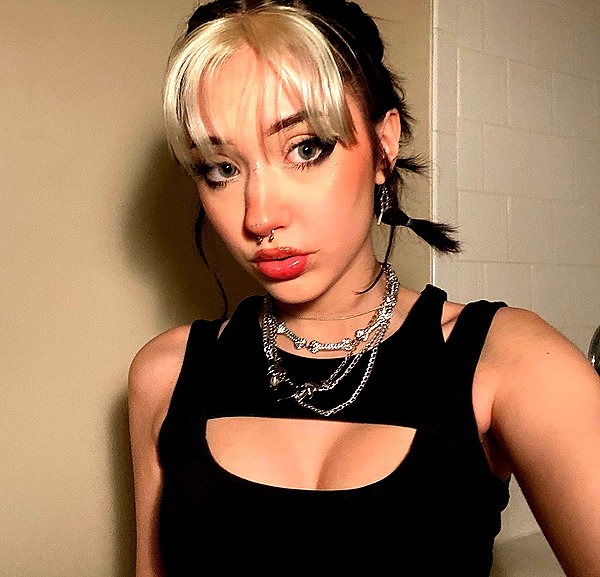 charleygrayyy instagram image archive image