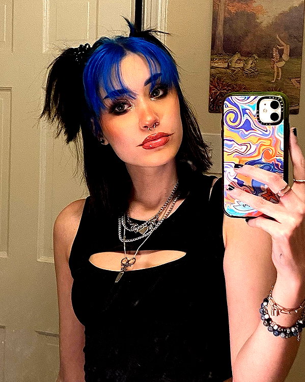 charleygrayyy instagram image archive image