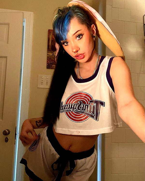 charleygrayyy instagram image archive image