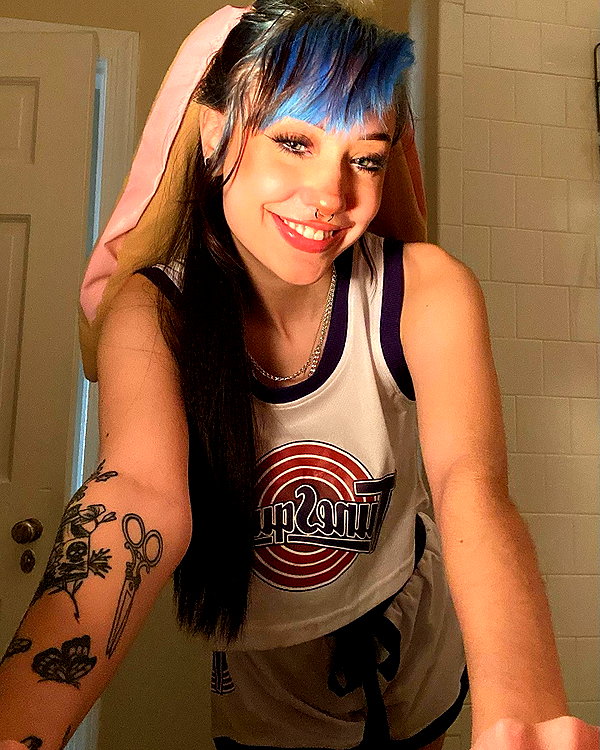 charleygrayyy instagram image archive image