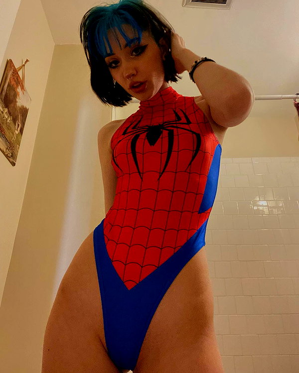 charleygrayyy instagram image archive image