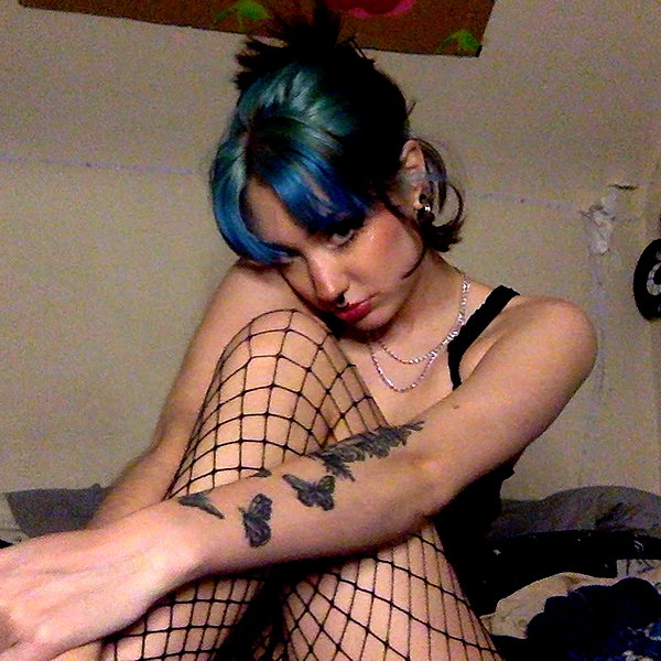 charleygrayyy instagram image archive image