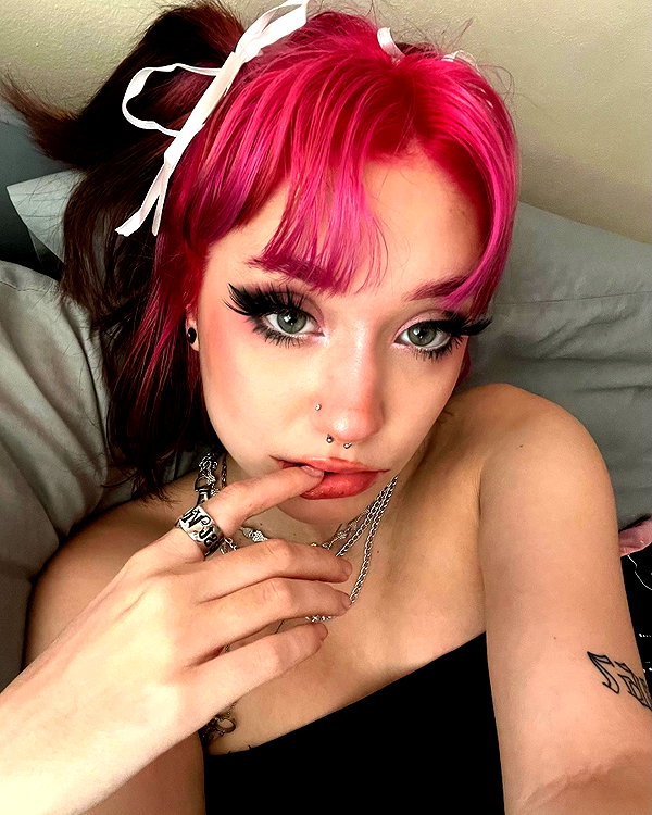 charleygrayyy instagram image archive image