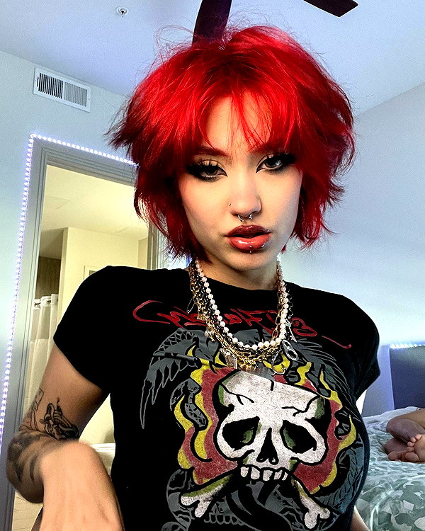 charleygrayyy instagram image archive image