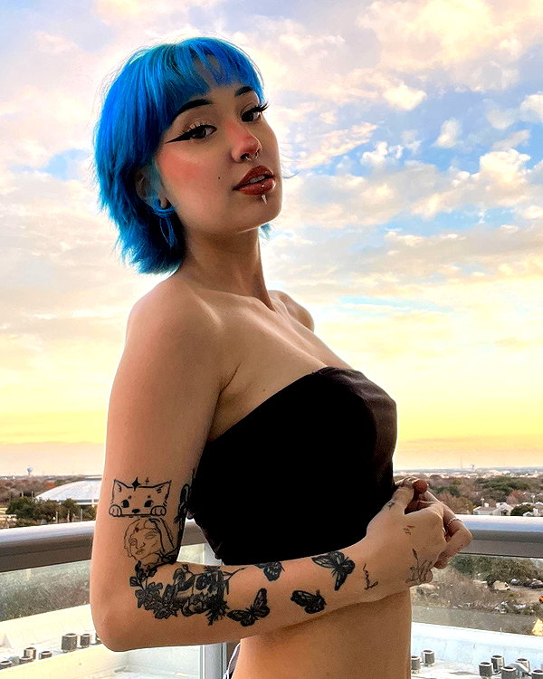 charleygrayyy instagram image archive image