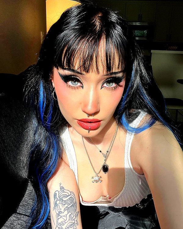 charleygrayyy instagram image archive image