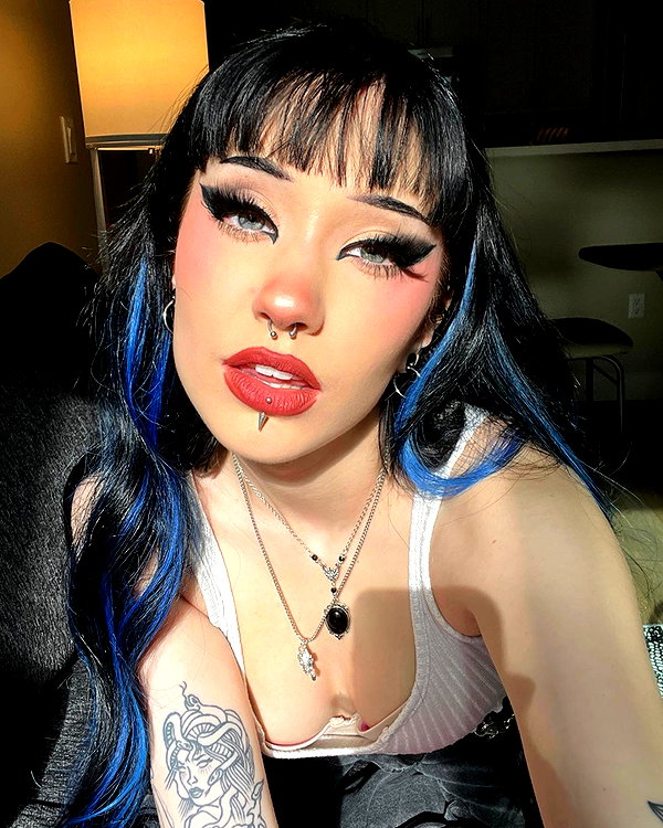 charleygrayyy instagram image archive image