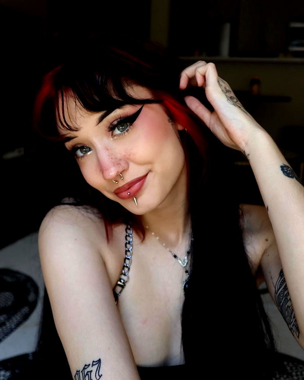 charleygrayyy instagram image archive image