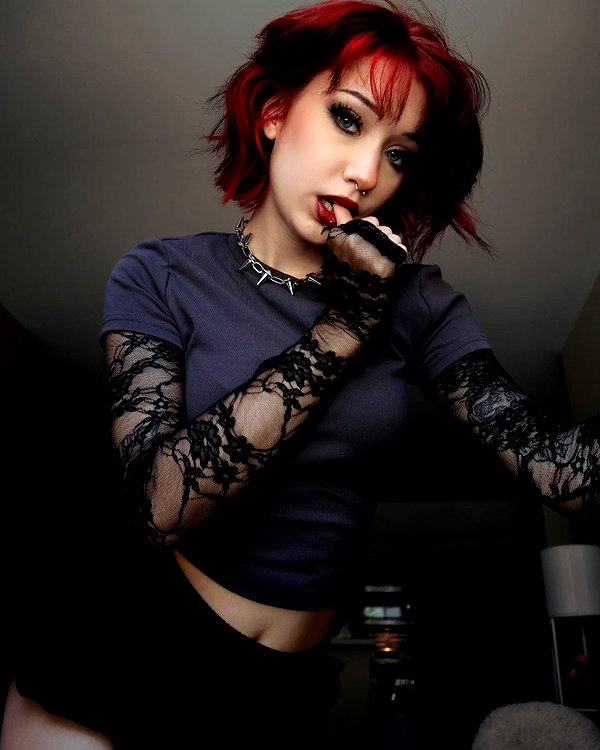 charleygrayyy instagram image archive image