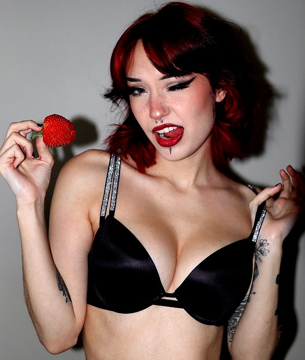 charleygrayyy instagram image archive image