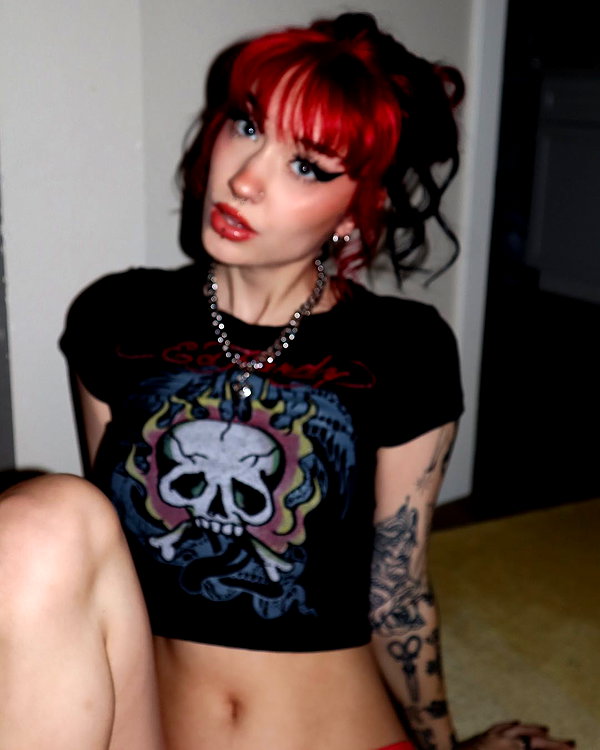 charleygrayyy instagram image archive image