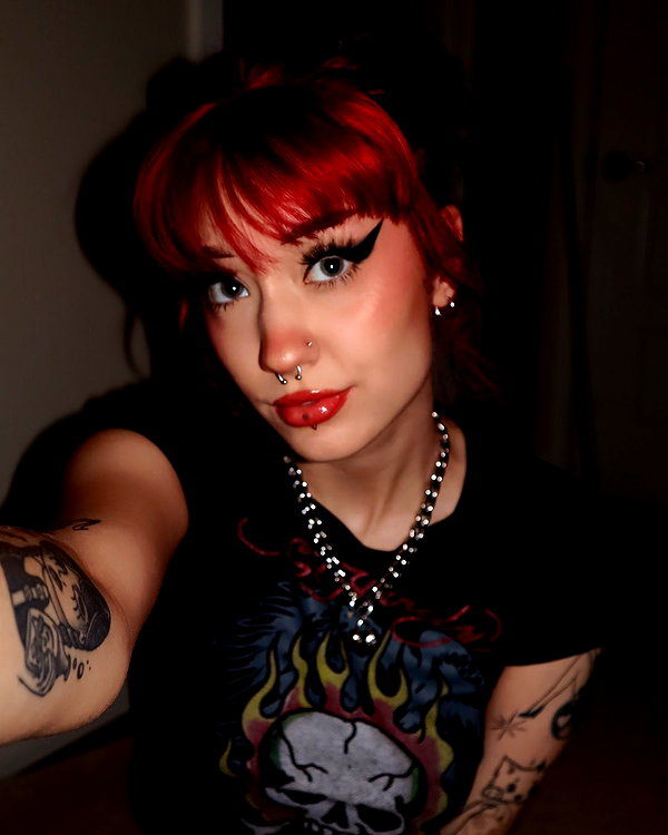 charleygrayyy instagram image archive image