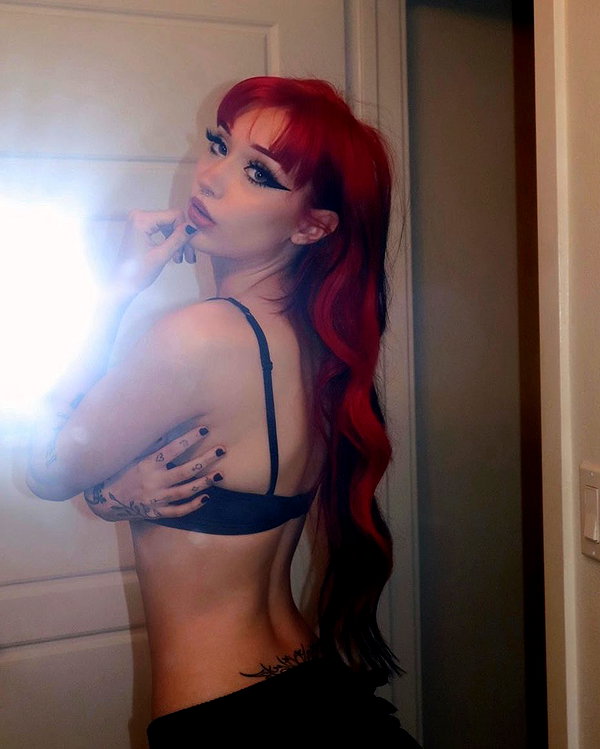 charleygrayyy instagram image archive image