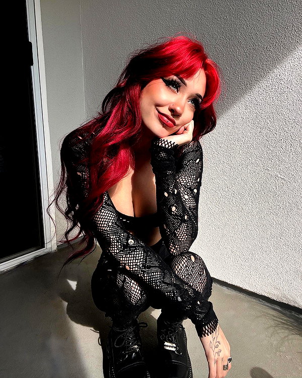 charleygrayyy instagram image archive image