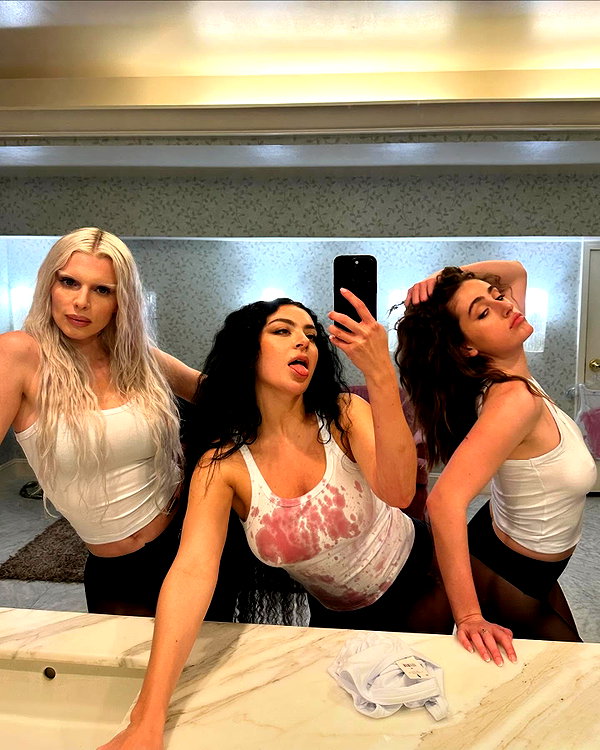 charli_xcx instagram image archive image