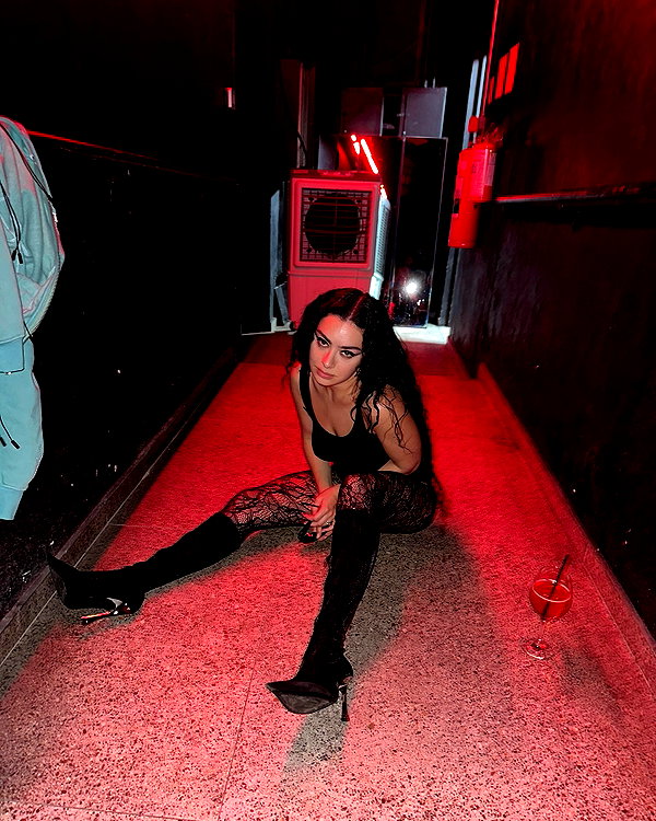 charli_xcx instagram image archive image