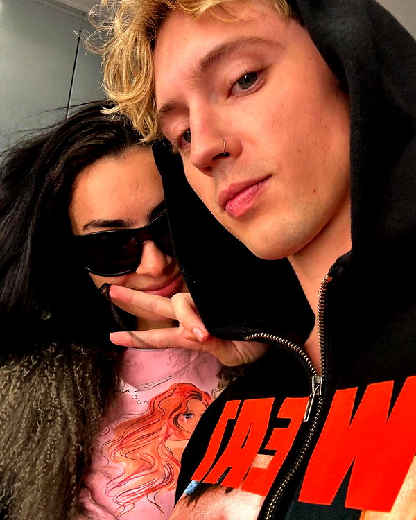 charli_xcx instagram image archive image