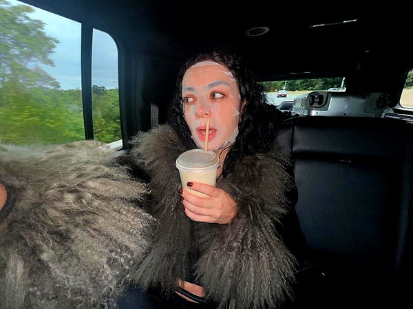 charli_xcx instagram image archive image
