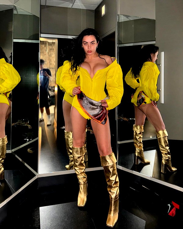 charli_xcx instagram image archive image