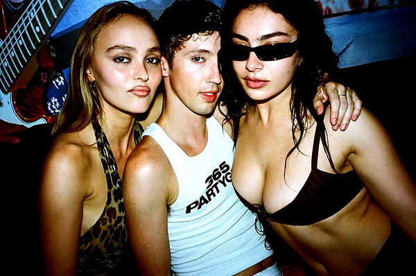charli_xcx instagram image archive image