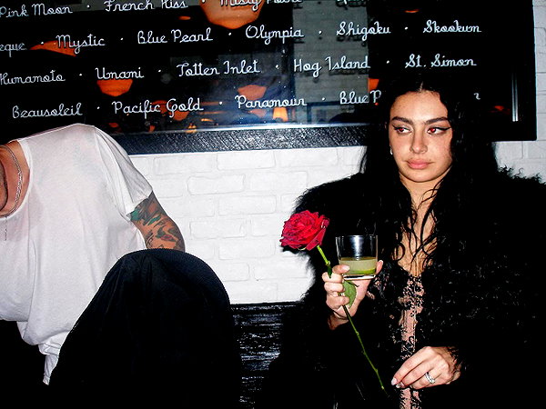 charli_xcx instagram image archive image