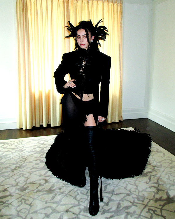 charli_xcx instagram image archive image