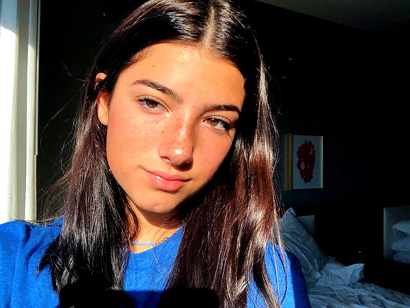 charlidamelio instagram image archive image