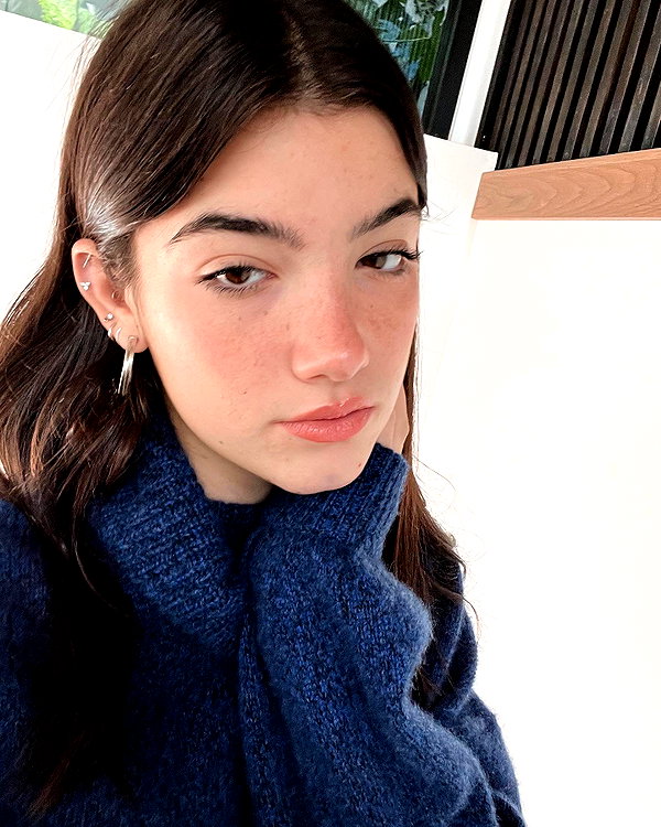 charlidamelio instagram image archive image