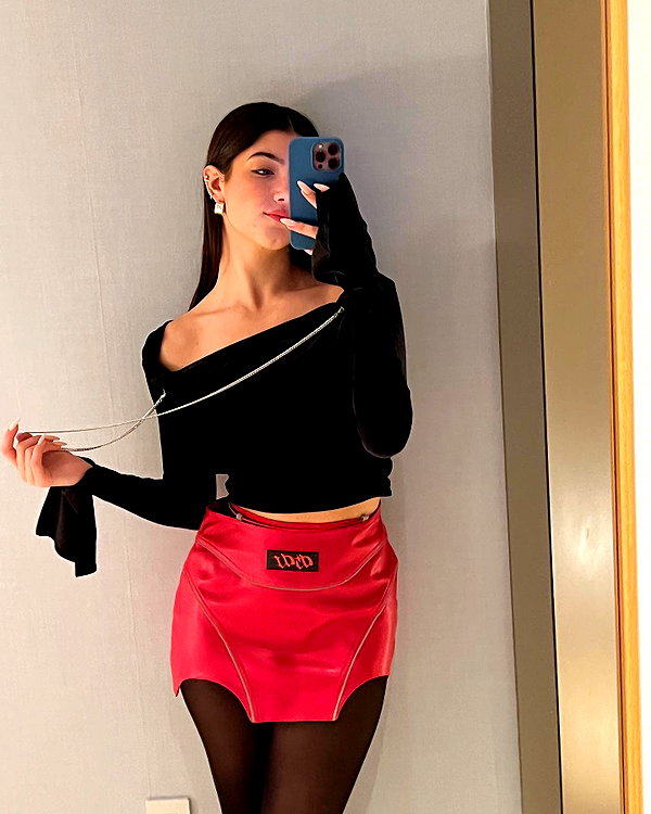 charlidamelio instagram image archive image