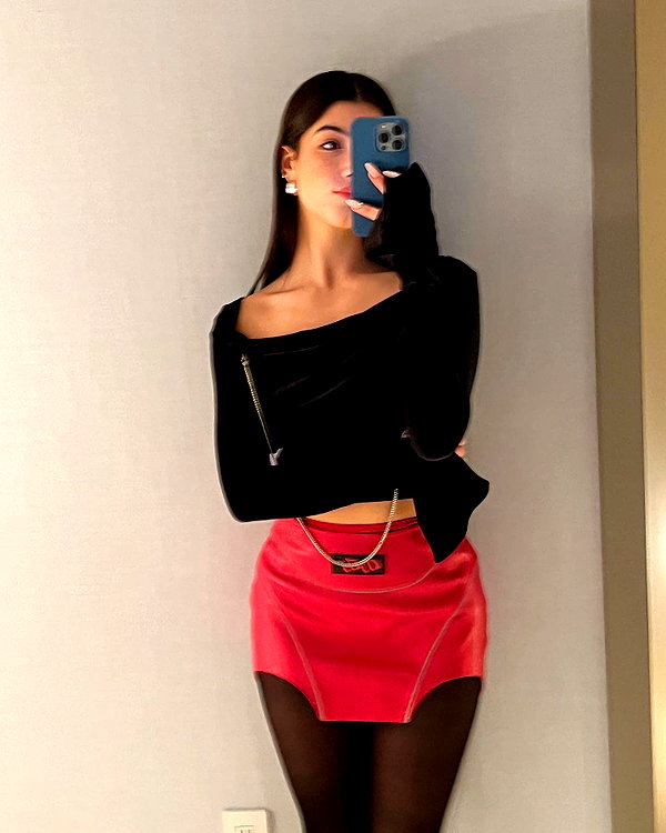 charlidamelio instagram image archive image